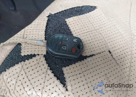 2012 Ford F250 Lariat из США, поврежденный, VIN 1FT7W2BTXCEA99983